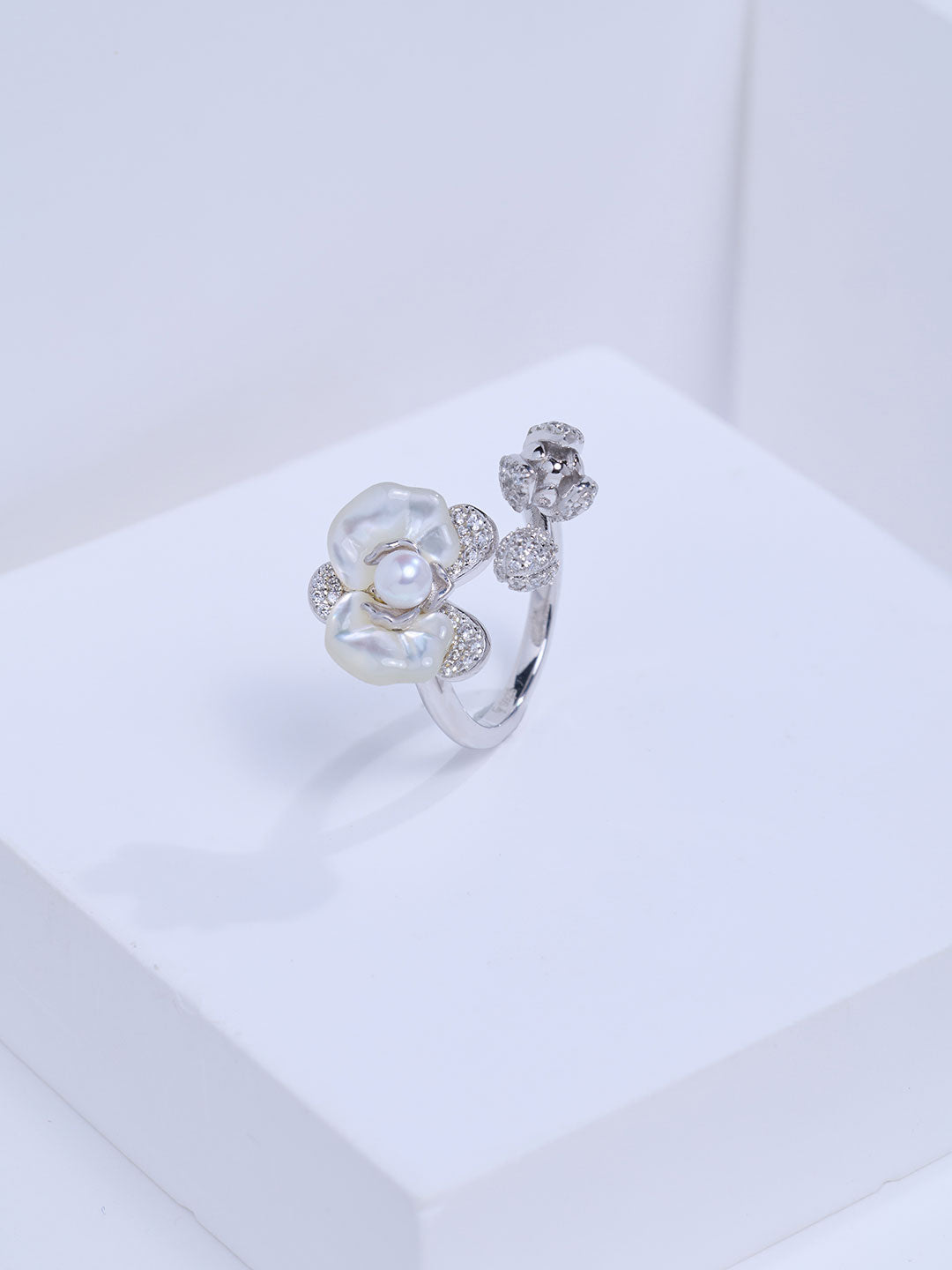 Top Grade Freshwater Pearl Rings WR00472 | ORCHID