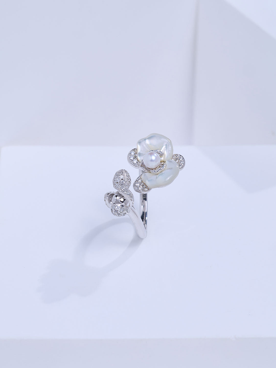 Top Grade Freshwater Pearl Rings WR00472 | ORCHID