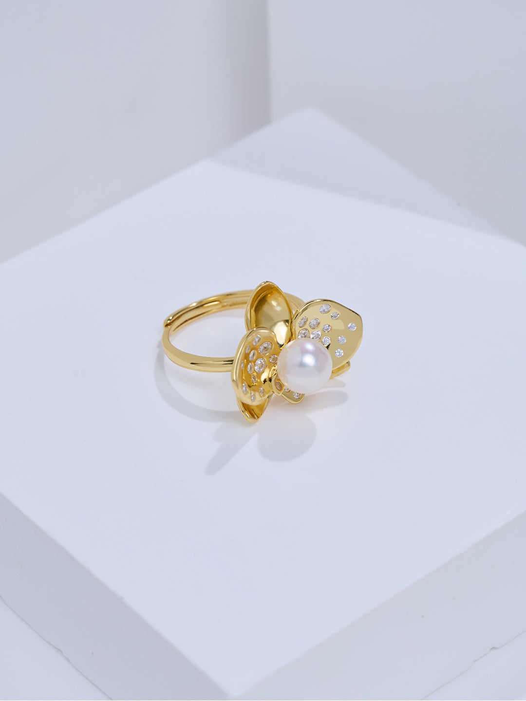 Top Grade Freshwater Pearl Rings WR00475 | ORCHID
