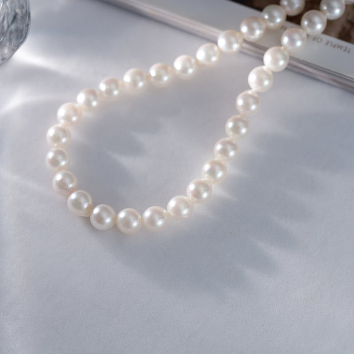 18k Gold Baroque Akoya Pearl Necklace KN00181 - PEARLY LUSTRE