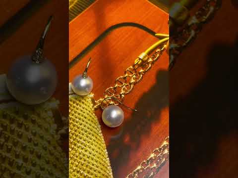 18k Solid Gold South Sea White Pearl Earrings KE00075