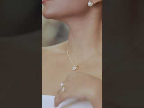 Elegantes aretes de perlas de agua dulce WE00109