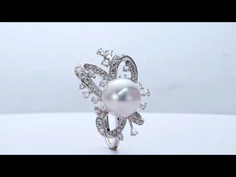 Anillo de perla blanca australiana del Mar del Sur con diamantes de 18 quilates KR00061