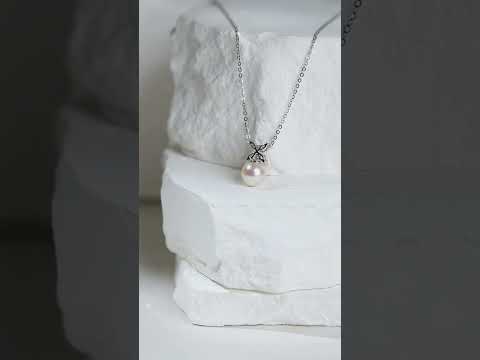18K Diamond Akoya Pearl Necklace KN00132 | Everleaf