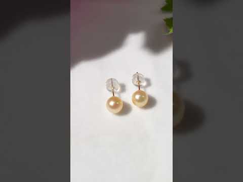 Boucles d'oreilles à tige en or massif 18 carats de qualité supérieure avec perles dorées des mers du Sud KE00213