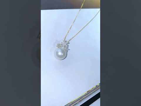 Collier élégant en or massif 18K avec perles d&