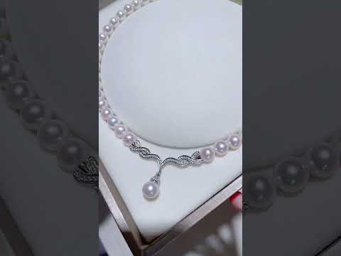 Collar de perlas de agua dulce de oro macizo de 18 quilates KN00021