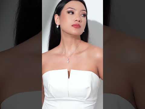 Elegant Freshwater Pearl Earrings WE00054