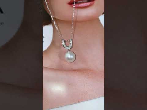 18K Solid Gold Diamond South Sea Australia Pearl Necklace KN00133