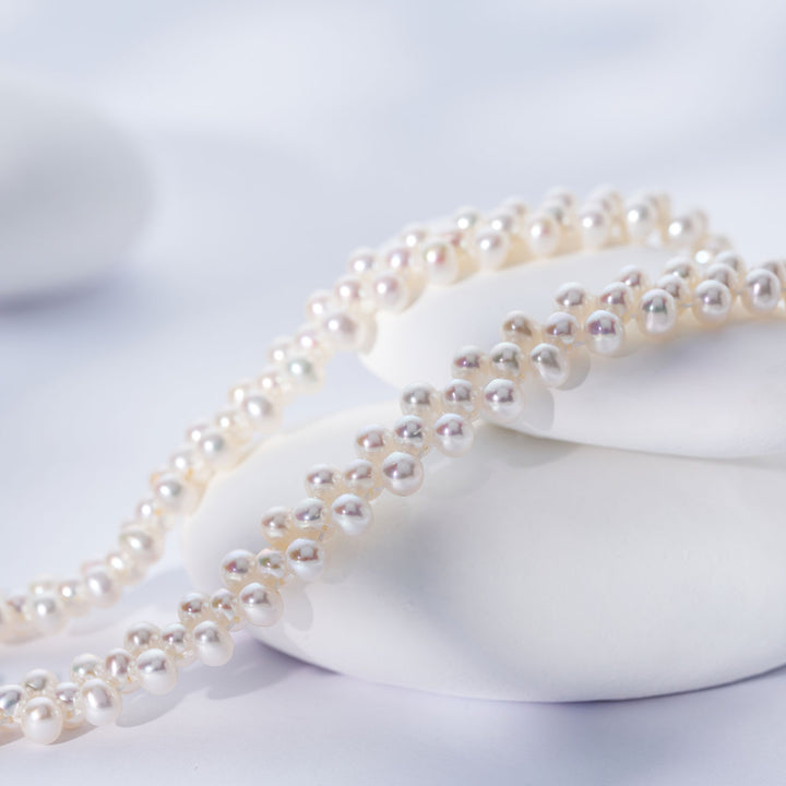 Collar elegante de perlas de agua dulce WN00839