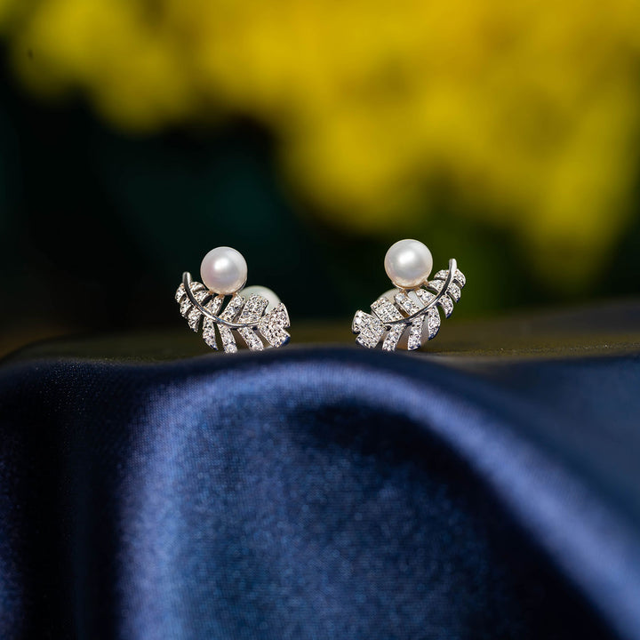 Garden City Freshwater Pearl Earrings WE00270 | New Yorker Collection - PEARLY LUSTRE