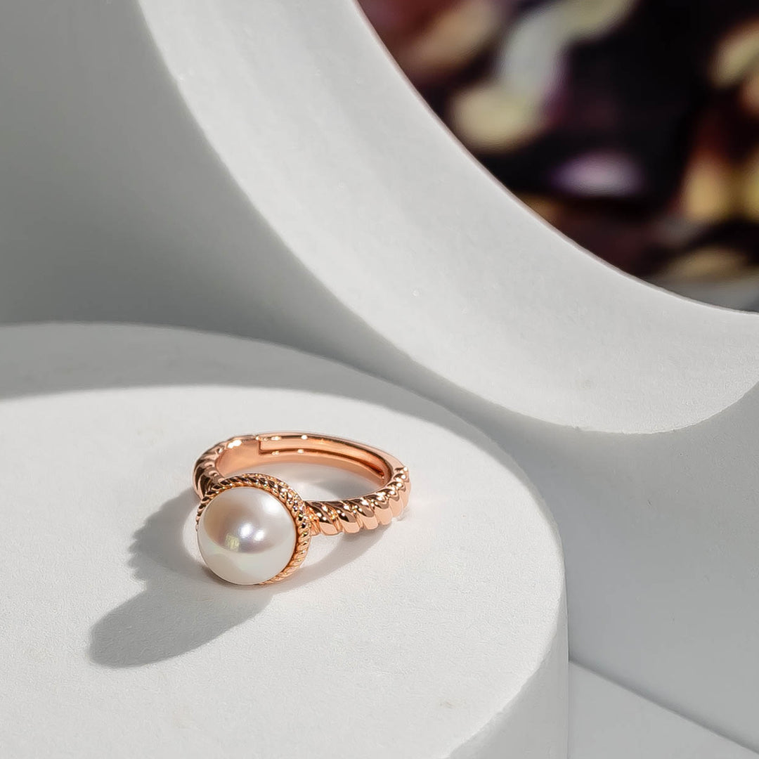 Asian Civilisations Museum Freshwater Pearl Ring WR00097 | New Yorker Collection - PEARLY LUSTRE
