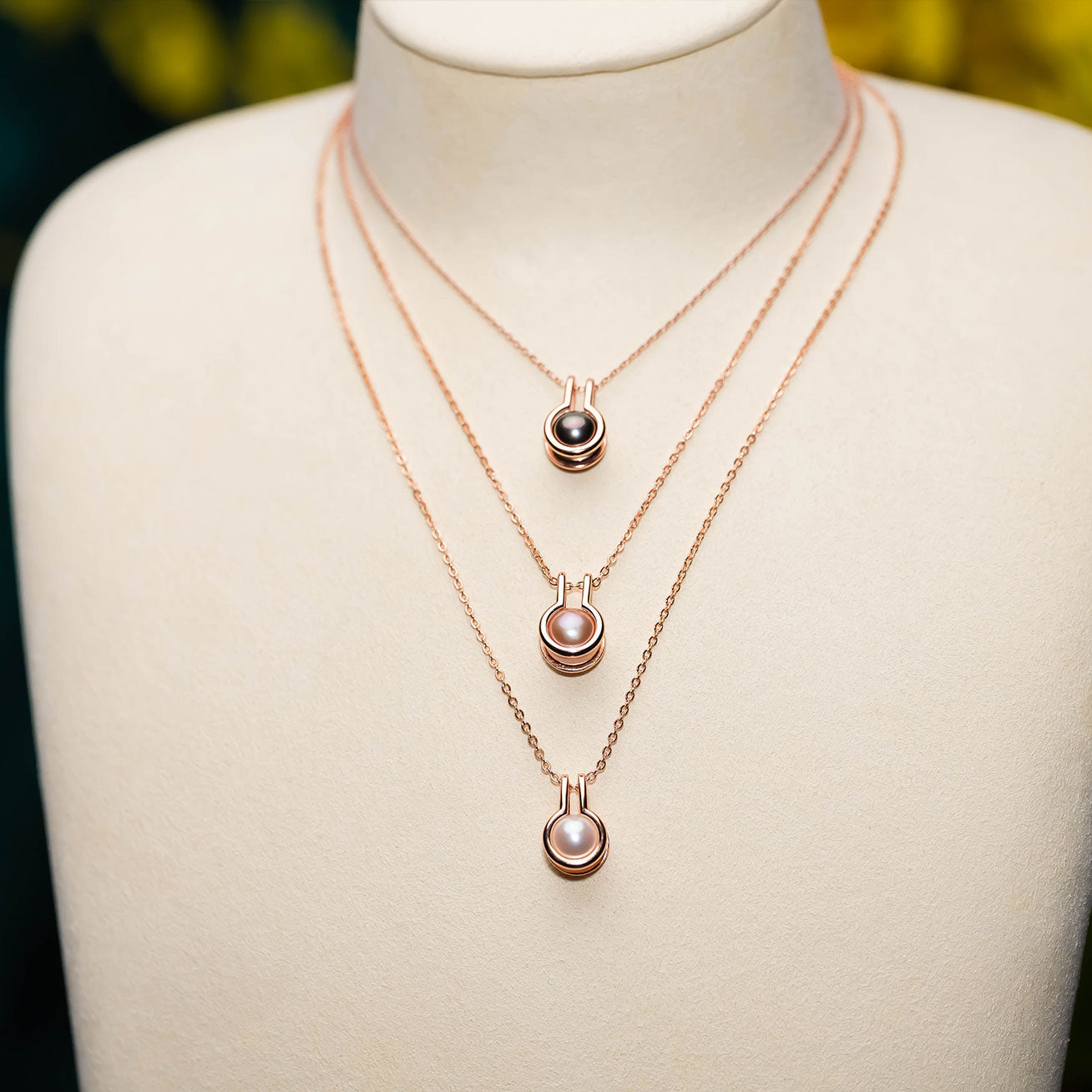 New Yorker Freshwater Pearl Necklace WN00328 - PEARLY LUSTRE