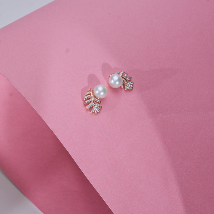 Elegant Freshwater Pearl Earrings WE00435 | GARDENS - PEARLY LUSTRE