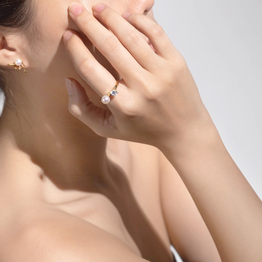 New Yorker Freshwater Pearl Ring WR00158 - PEARLY LUSTRE