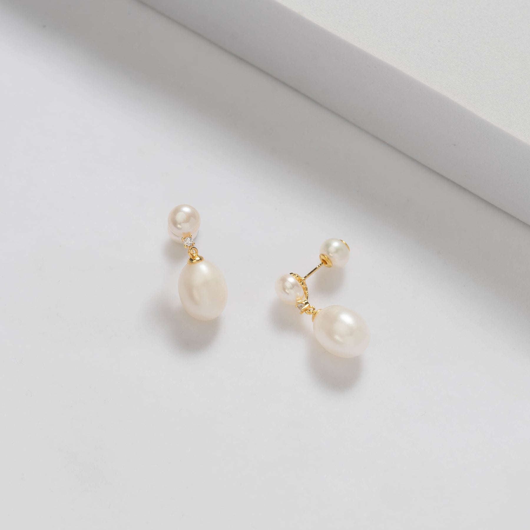 Elegant Freshwater Pearl Earrings WE00560 - PEARLY LUSTRE