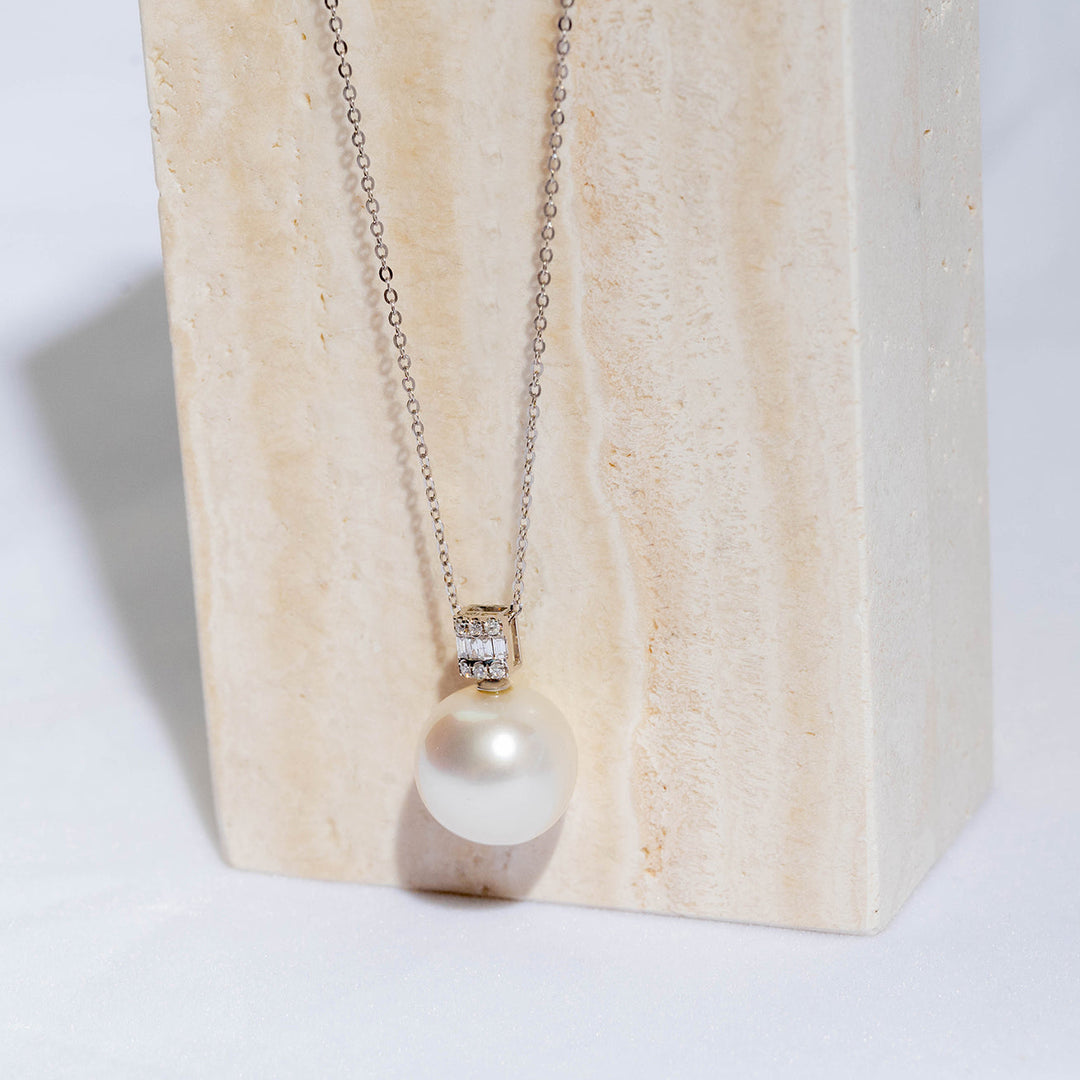 18K Solid Gold Australian White South Sea Necklace KN00035 - PEARLY LUSTRE