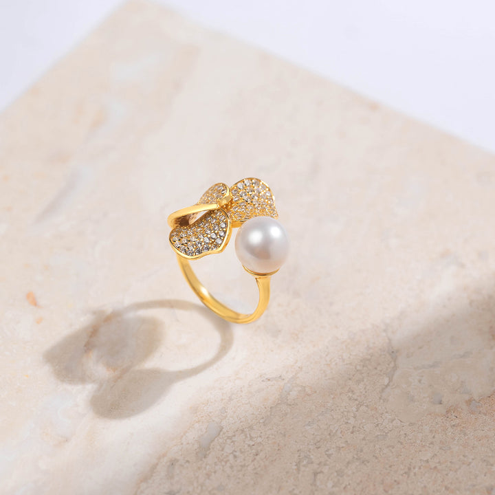 Garden City Elegant Freshwater Pearl Ring WR00194 - PEARLY LUSTRE