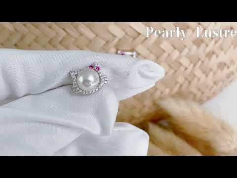 Pearly Lustre Wonderland Freshwater Pearl Earrings WE00071 Product Video