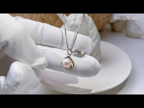 Pearly Lustre Wonderland Freshwater Pearl Necklace WN00062 Product Video