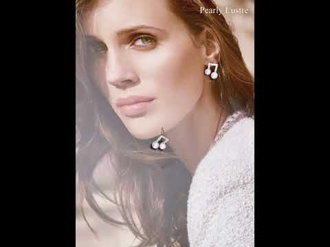 Pearly Lustre Elegant Freshwater Pearl Earrings WE00121 Product video
