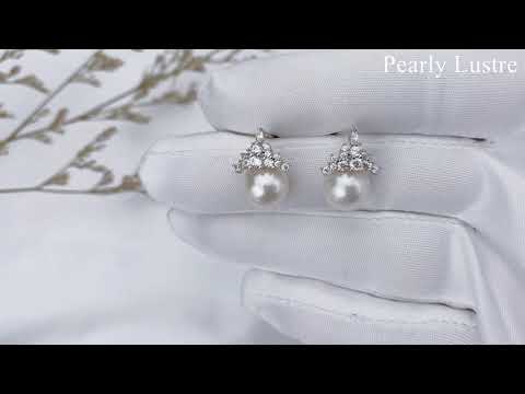 Pearly Lustre Elegant Freshwater Pearl earrings WE00171 Product Video