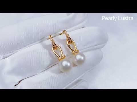 Elegantes aretes de perlas de agua dulce WE00290