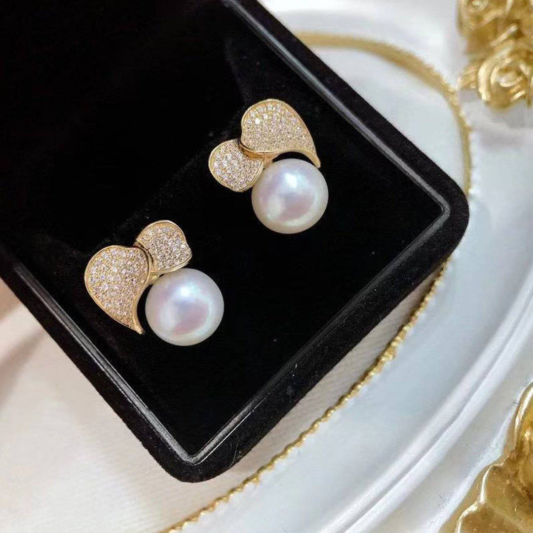 18k Solid Gold Elegant Freshwater Pearl Earrings KE00071 - PEARLY LUSTRE