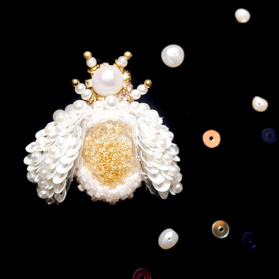 Passion for Life French Embroidery Freshwater Pearl Brooch WC00016 - PEARLY LUSTRE