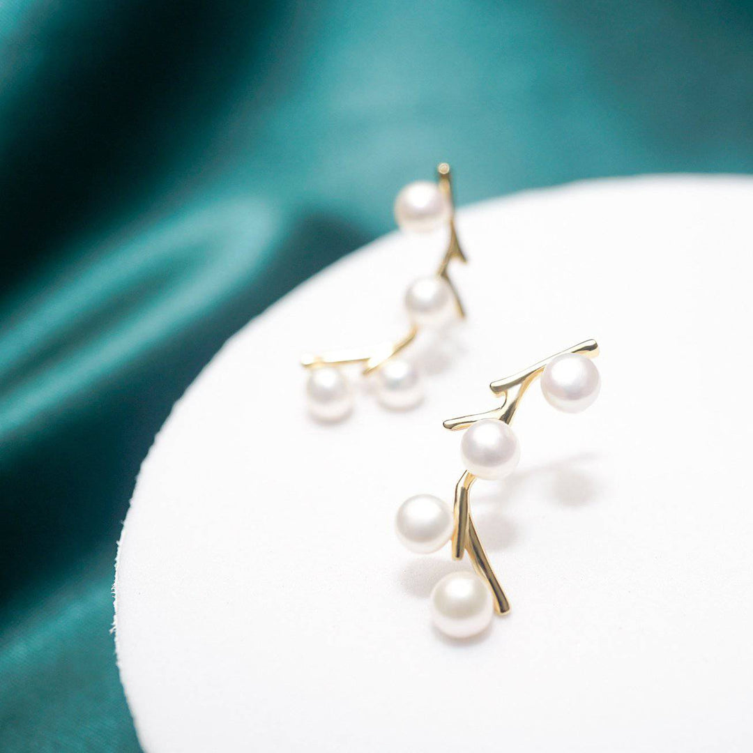 Garden City Freshwater Pearl Earrings WE00167 | New Yorker Collection - PEARLY LUSTRE