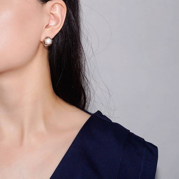 New Yorker Freshwater Pearl Earrings WE00188 - PEARLY LUSTRE