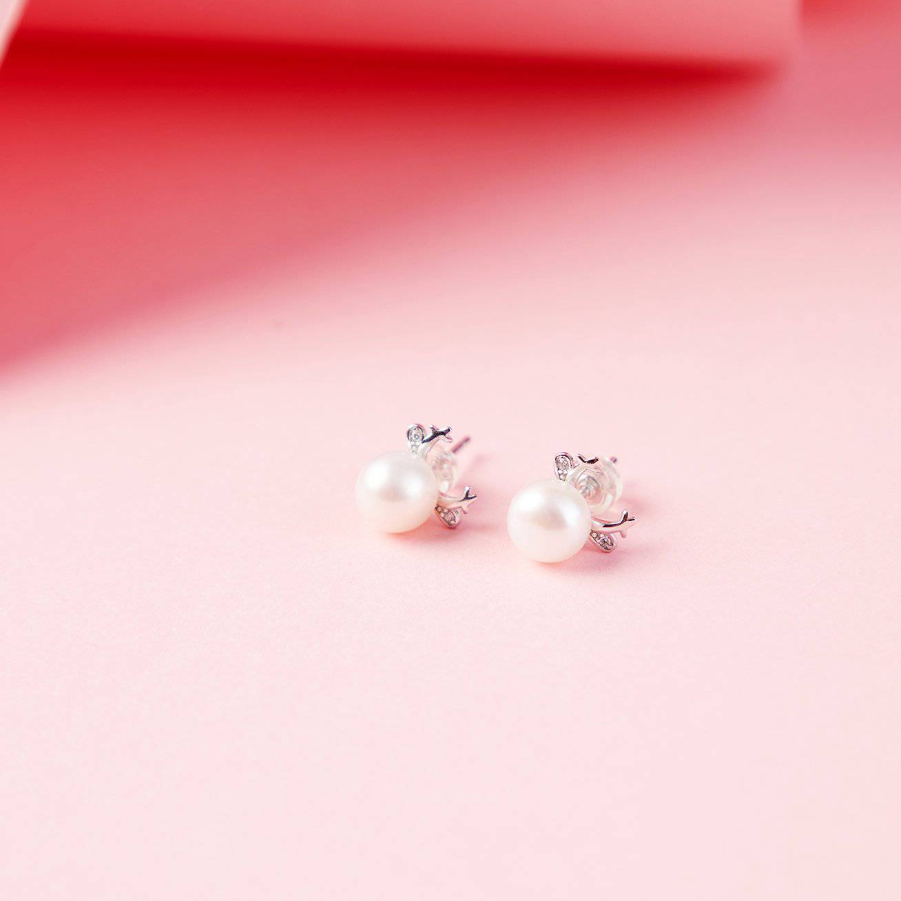 Wonderland Freshwater Pearl Earrings WE00065 - PEARLY LUSTRE