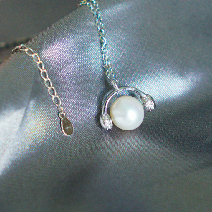 Wonderland Freshwater Pearl Necklace WN00039 - PEARLY LUSTRE
