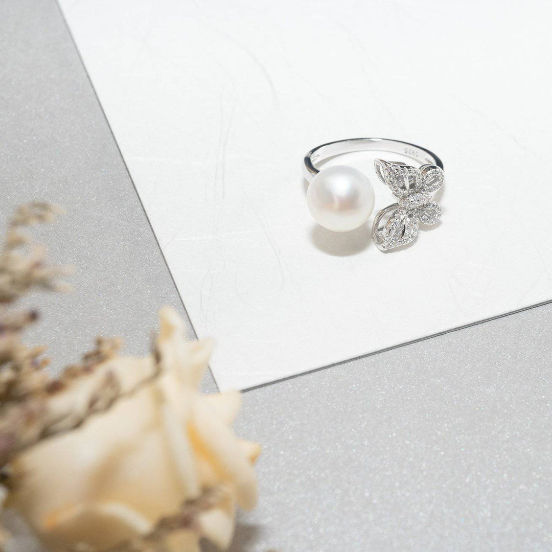 Elegant Freshwater Pearl Ring WR00080 | GARDENS - PEARLY LUSTRE