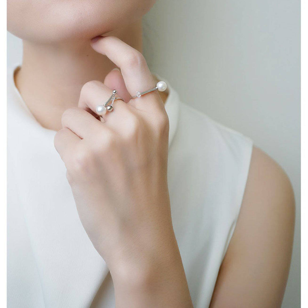 New Yorker Freshwater Pearl Ring WR00018 - PEARLY LUSTRE