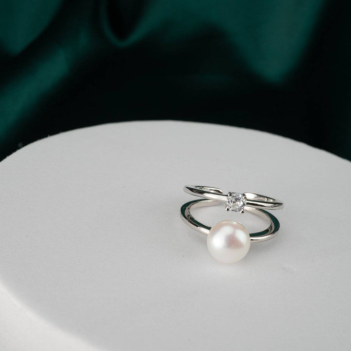 New Yorker Freshwater Pearl Ring WR00046 - PEARLY LUSTRE