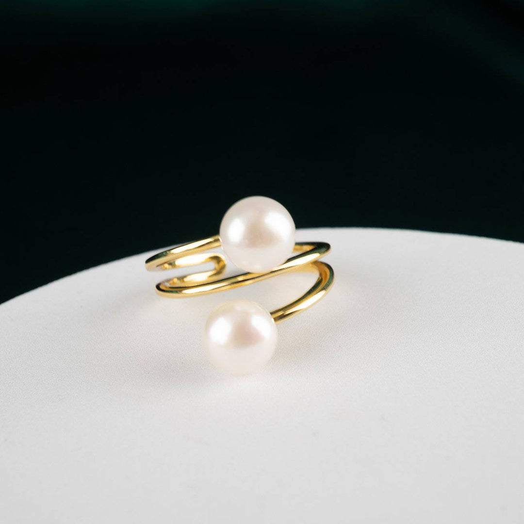 New Yorker Freshwater Pearl Ring WR00055 - PEARLY LUSTRE